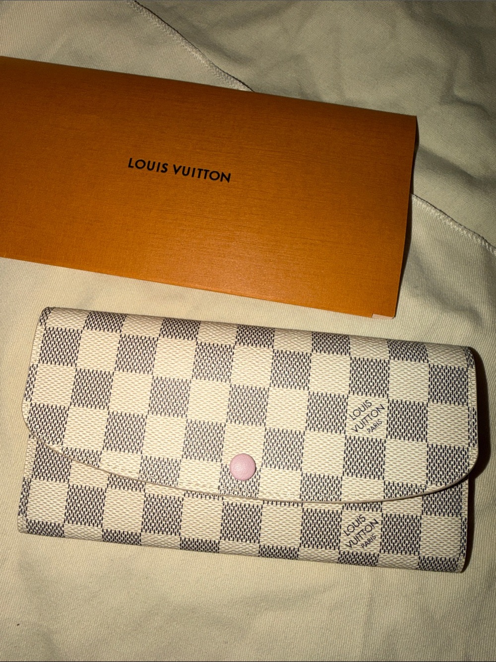 Louis Vuitton Damier Azur  Emilie Wallet in White with Pink Snap